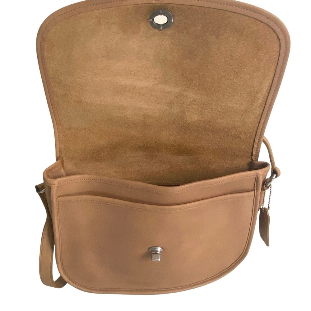 Vintage Coach city bag tan leather turn lock style no M040-9790 - Picture 5 of 11